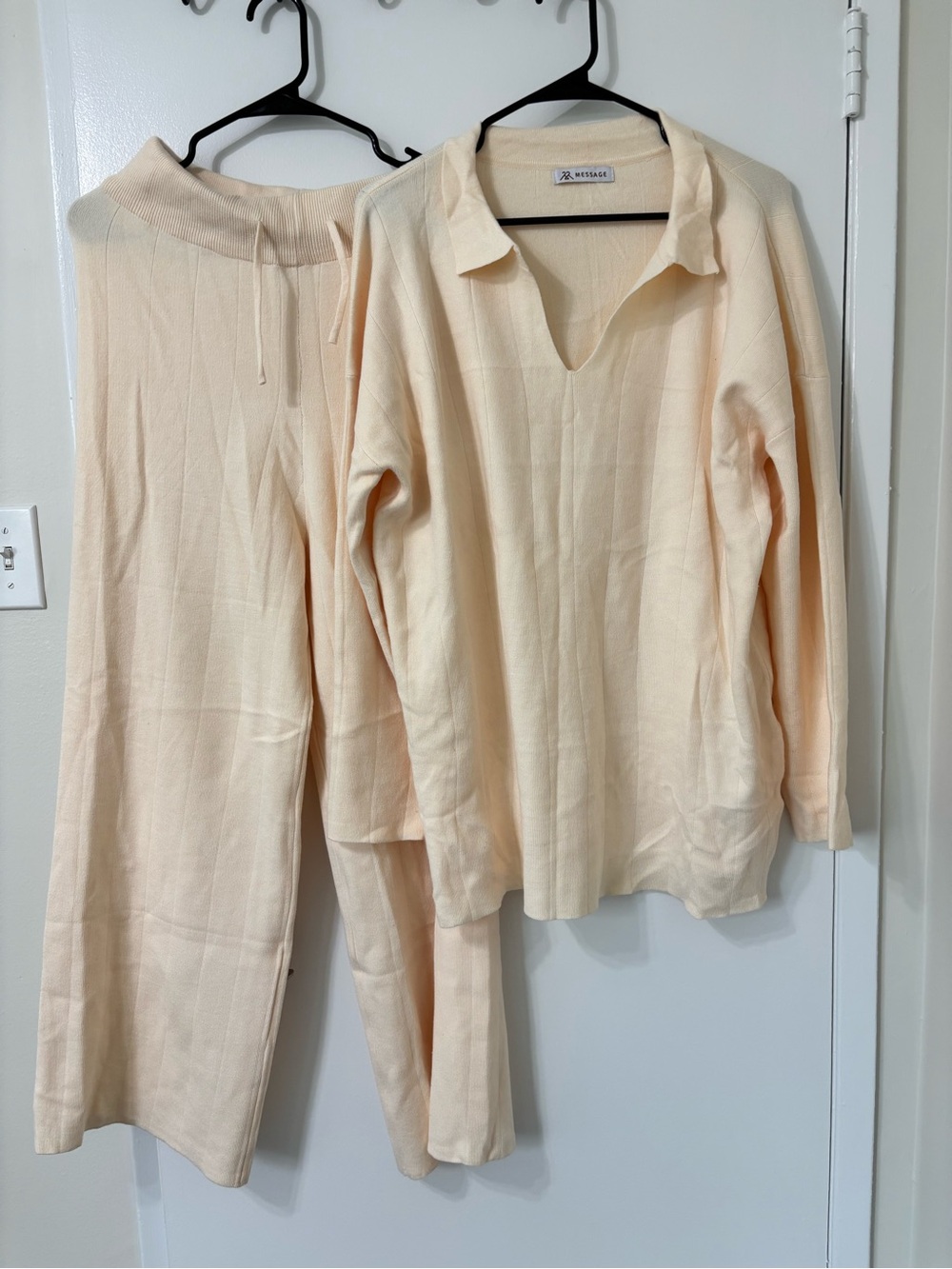 3 Piece Cream Knit Loungewear Set Top,Wide Leg Pants & Matching Scarf (New)
